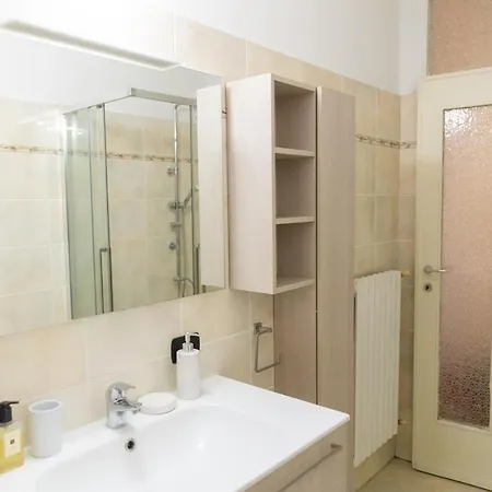 Apartment Sweet House Corso Genova