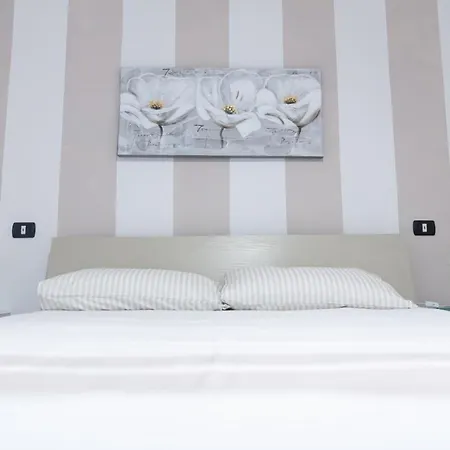 Sweet House Corso Genova Apartment Mailand
