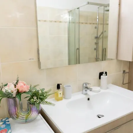 Apartment Sweet House Corso Genova