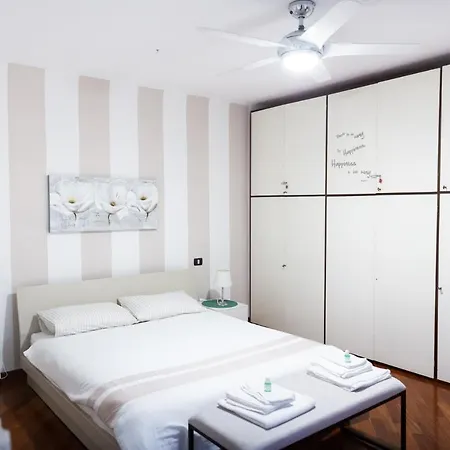 Sweet House Corso Genova Apartment Mailand