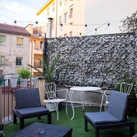 Sweet House Corso Genova Apartment *